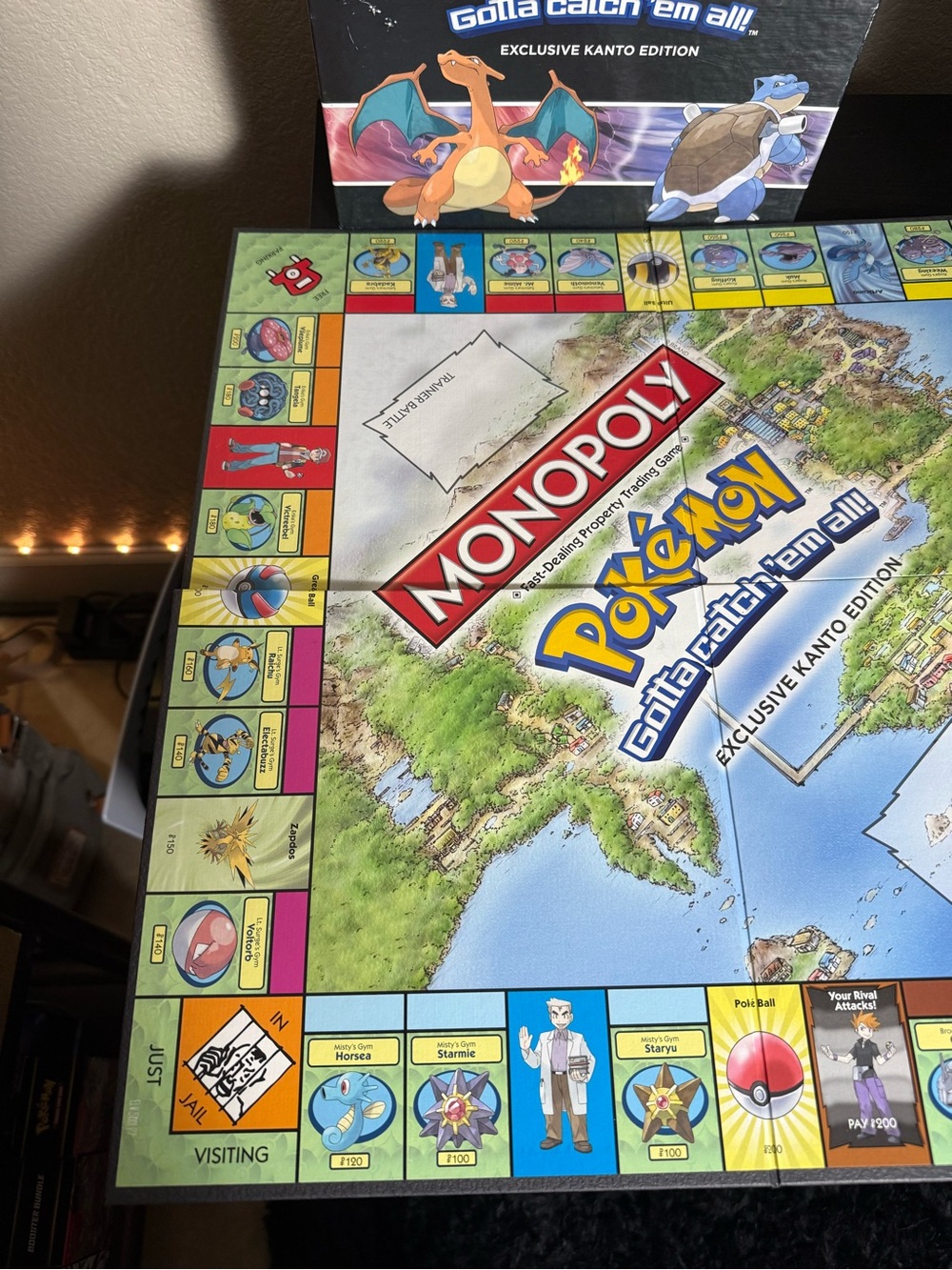 Pokemon monopoly - Picture 9 of 13